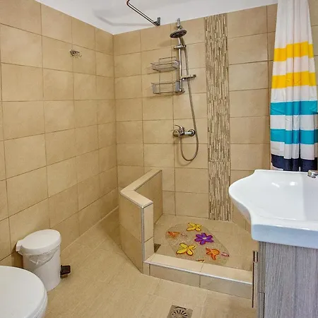 Maison d'hôtes Haroulena 4*