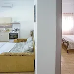 Haroulena Pensjonat Kawala