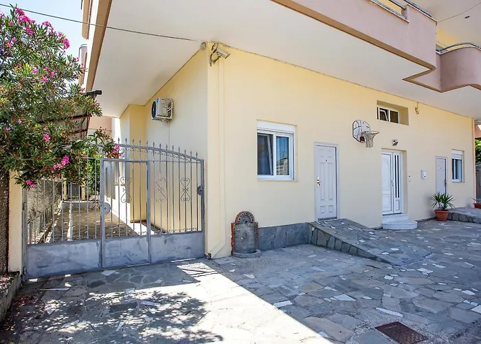 Haroulena Καβάλα