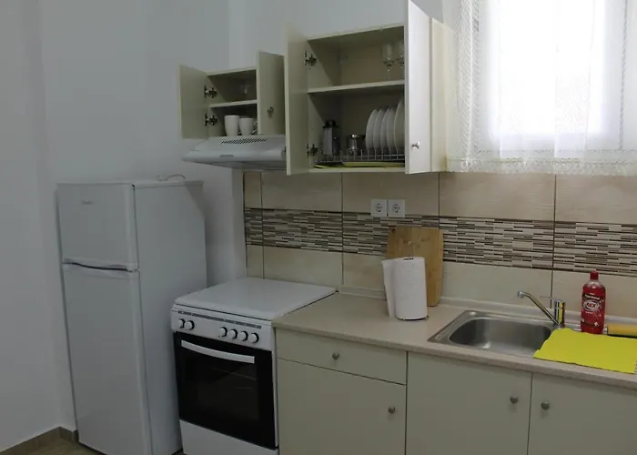 Haroulena Πανσιόν